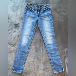 AE High Rise Jeans